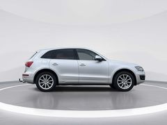 Audi Q5 2.0 TFSI Quatro Pro Line Car 2011 | 01-PLD-2